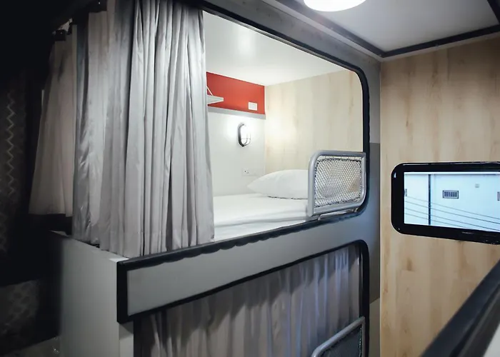 Tales Khaosan Hostel